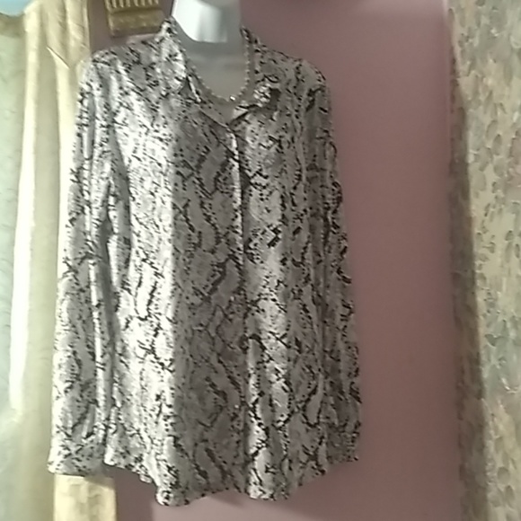 Jones New York Tops - Jones New York signature xl top. NWOT🔹FIRM🔹